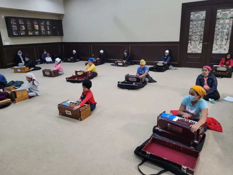 3_mar_kirtan2-768x576.jpg